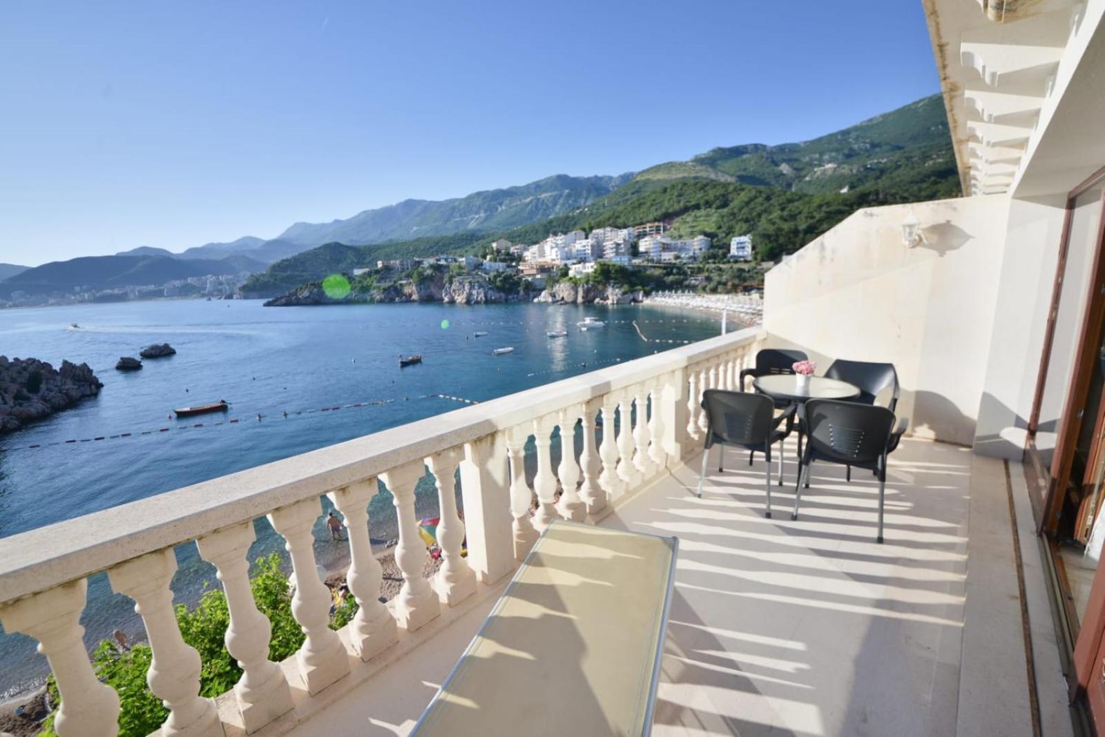 Przno Luxury Apartments Sveti Stefan Buitenkant foto