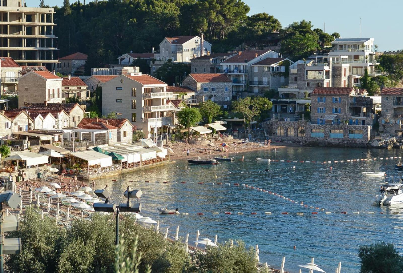 Przno Luxury Apartments Sveti Stefan Buitenkant foto