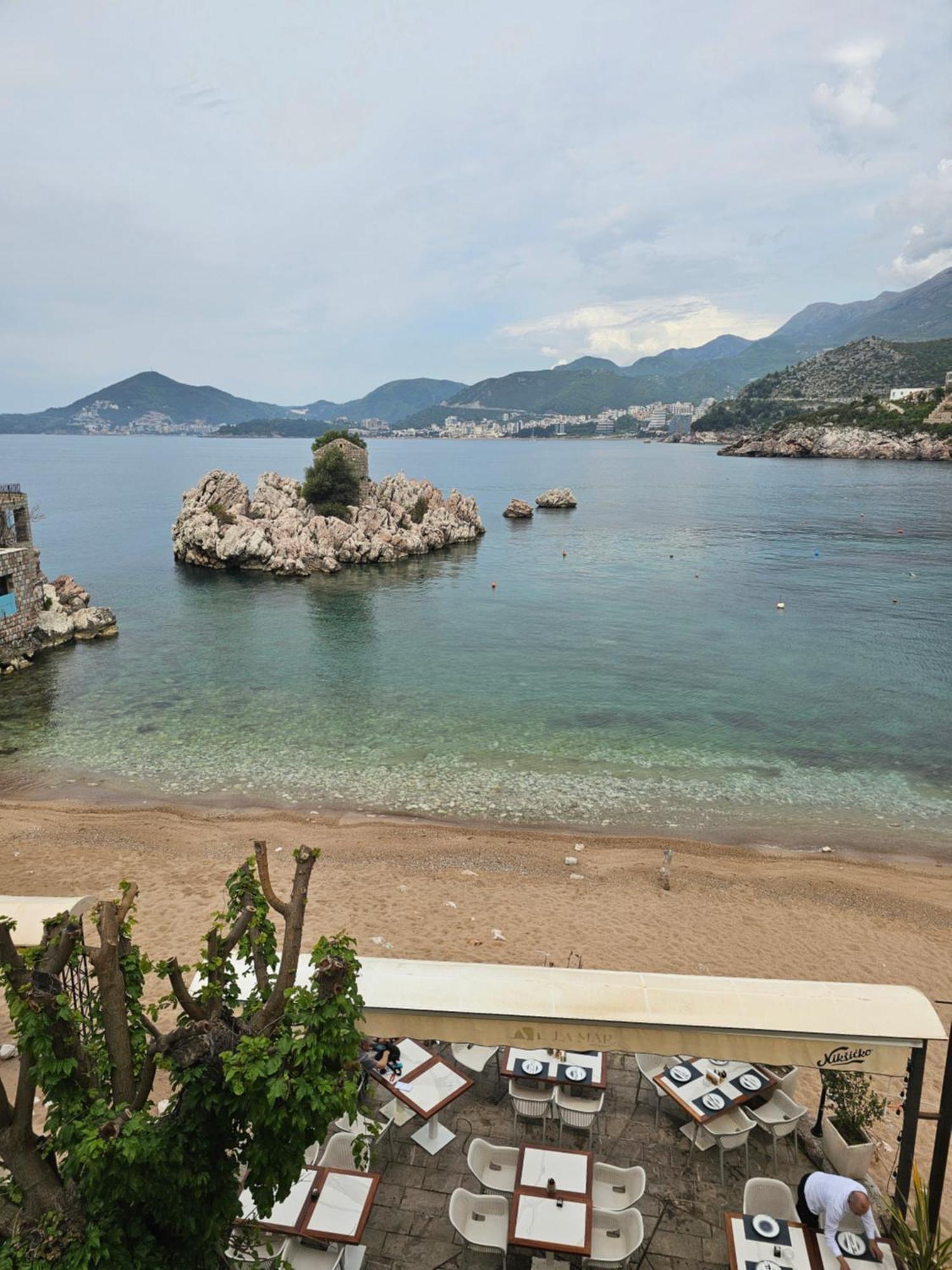 Przno Luxury Apartments Sveti Stefan Buitenkant foto