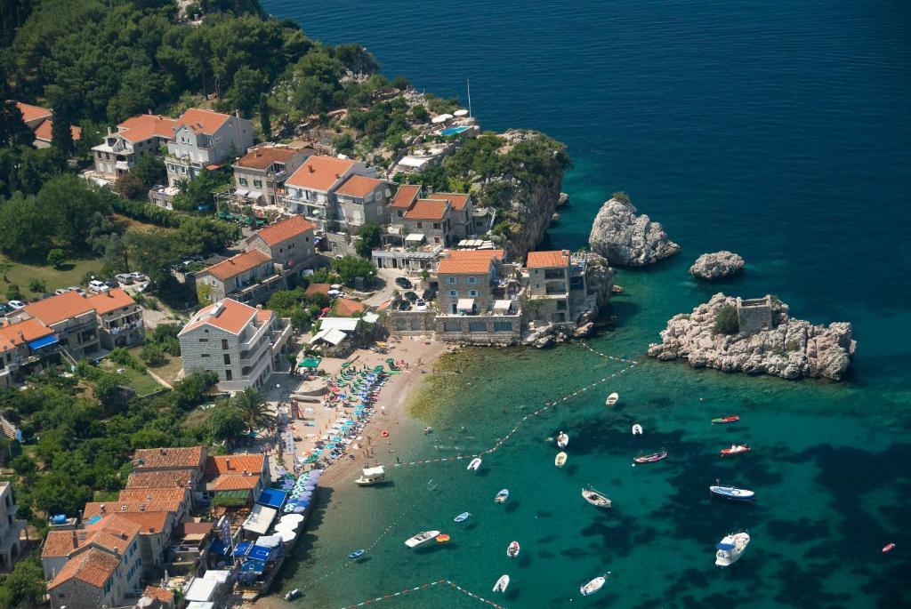 Przno Luxury Apartments Sveti Stefan Buitenkant foto