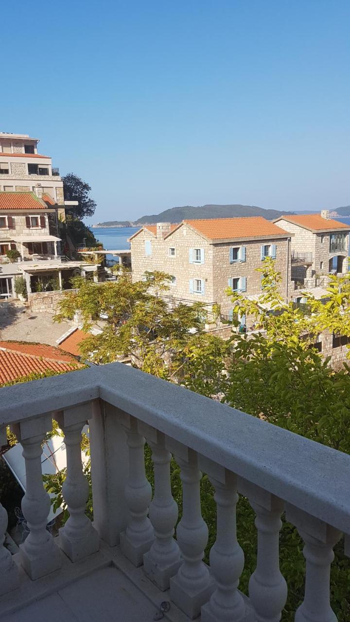 Przno Luxury Apartments Sveti Stefan Buitenkant foto